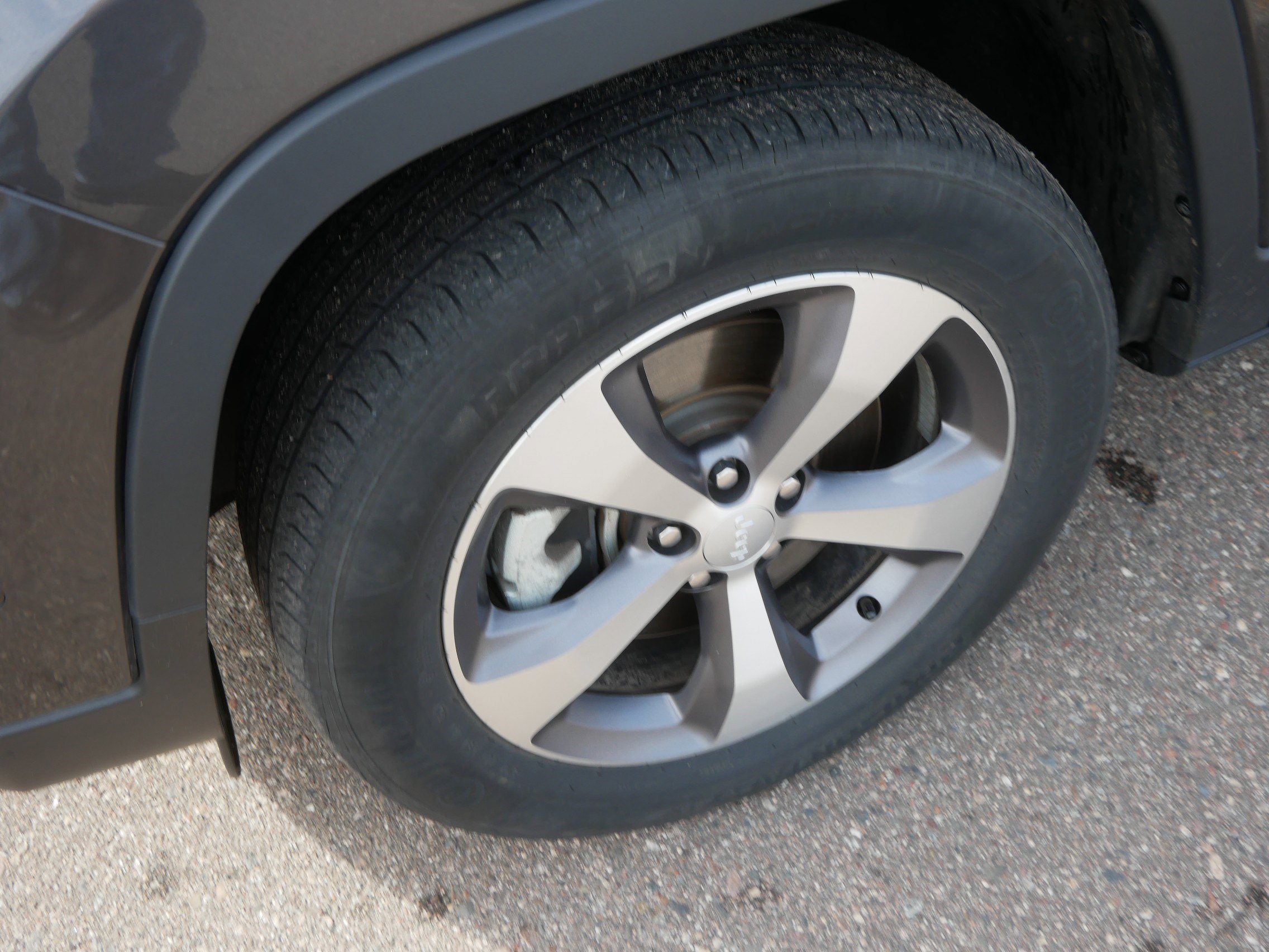 Used 2022 Jeep Cherokee Limited image 16