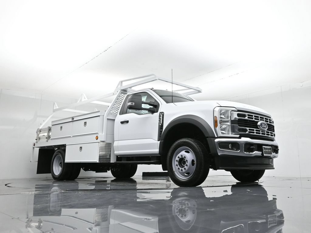New 2025 Ford F550 4x4 Regular Cab Super Duty image 51
