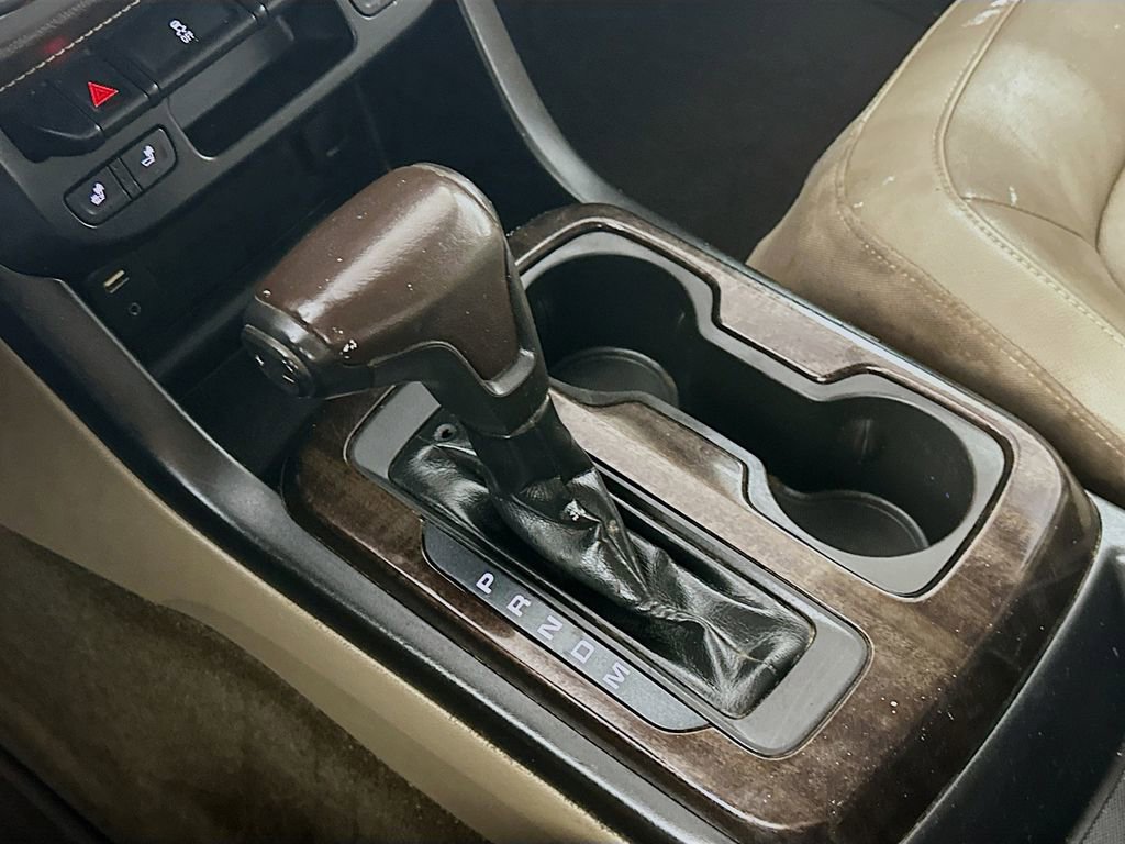 Used 2016 GMC Canyon SLT image 16