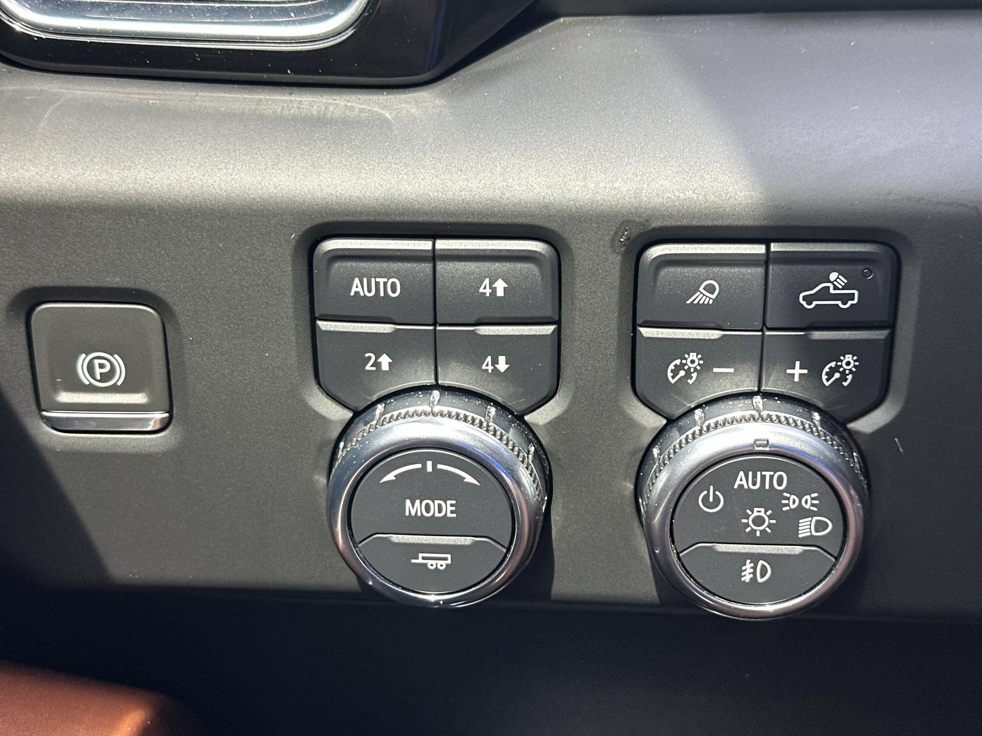 Used 2024 GMC Sierra 1500 Denali Ultimate AWD/4WD image 30