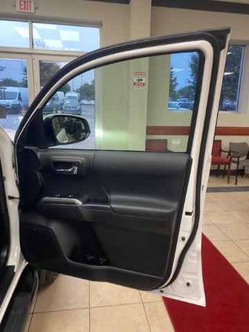 Used 2023 Toyota Tacoma TRD Pro image 13