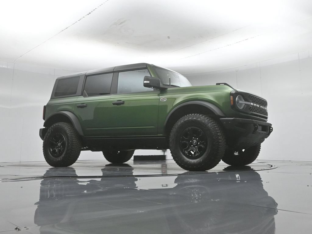 Certified 2024 Ford Bronco Wildtrak AWD/4WD image 4