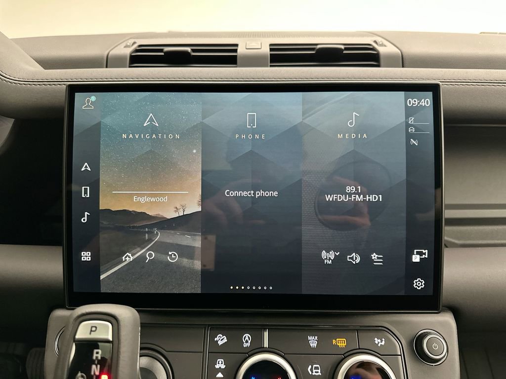 New 2026 Land Rover Defender 110 S image 14