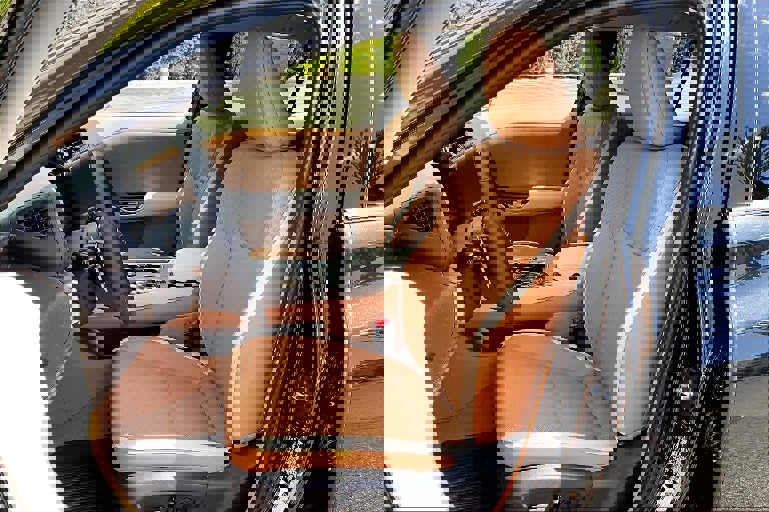 New 2026 Lexus RZ 350e 2WD w/ Accessory Package (2T) image 18