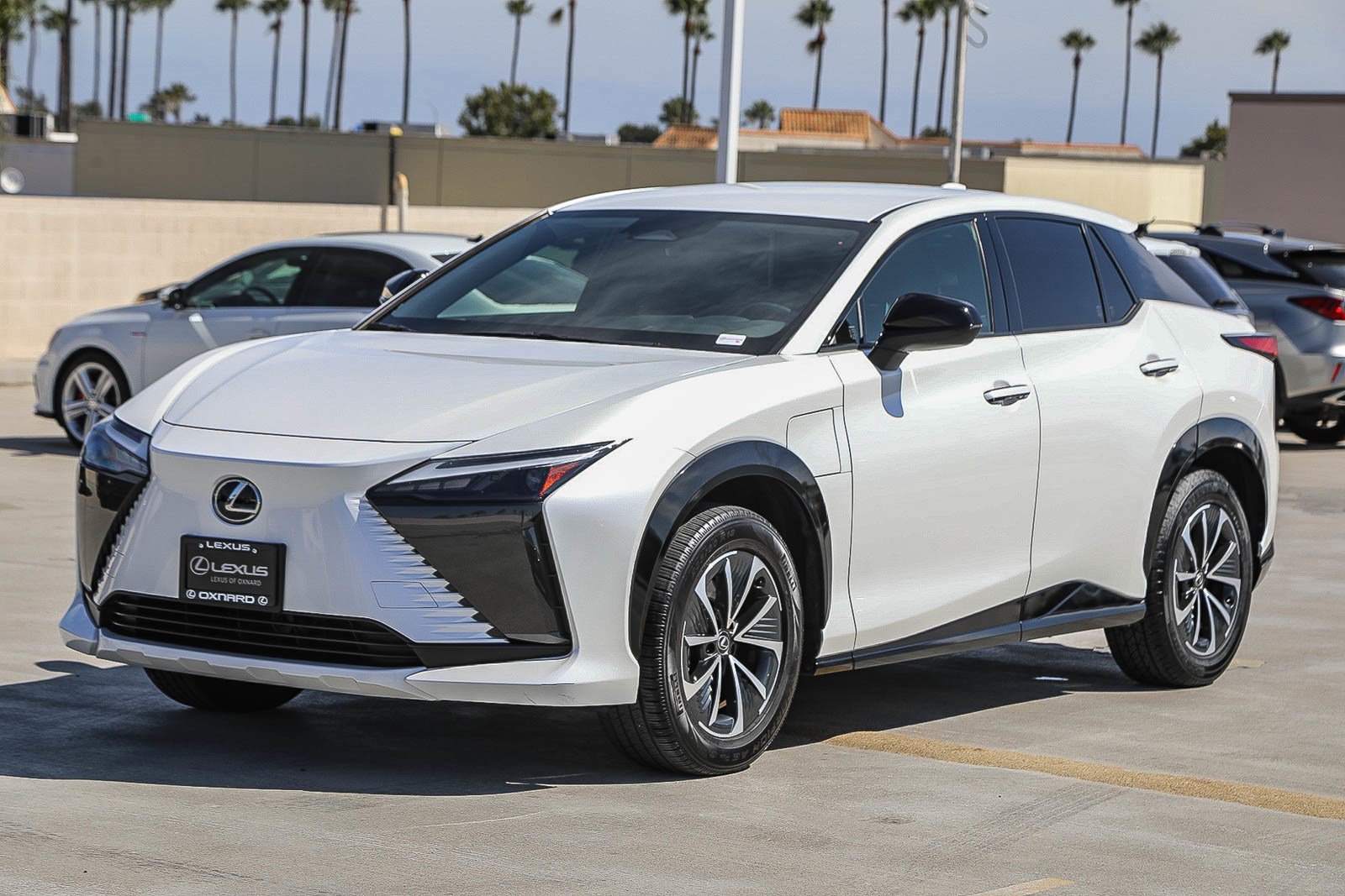 Used 2024 Lexus RZ 300e Premium FWD image 3