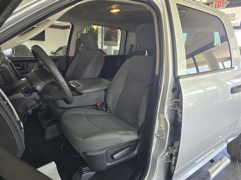 Used 2018 RAM 1500 Tradesman w/ Popular Equipment Group AWD/4WD image 9