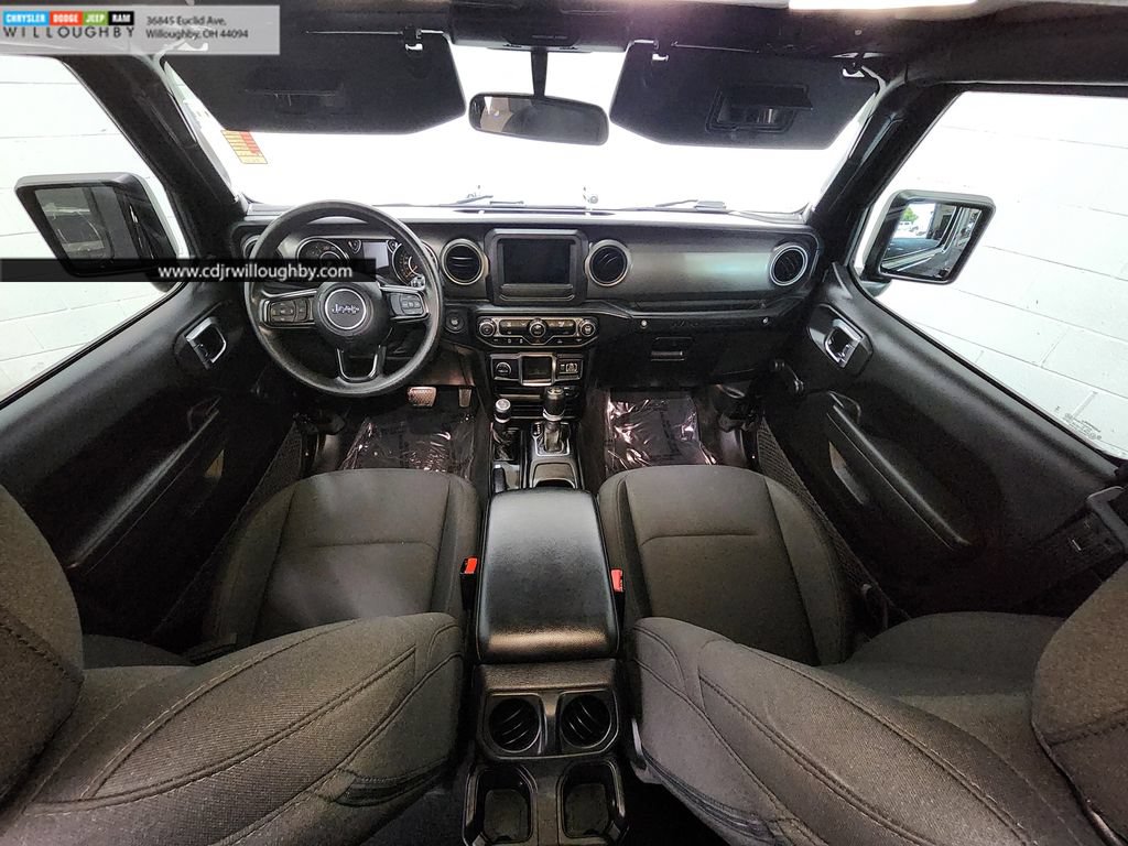 Used 2023 Jeep Wrangler Unlimited Sport AWD/4WD image 25