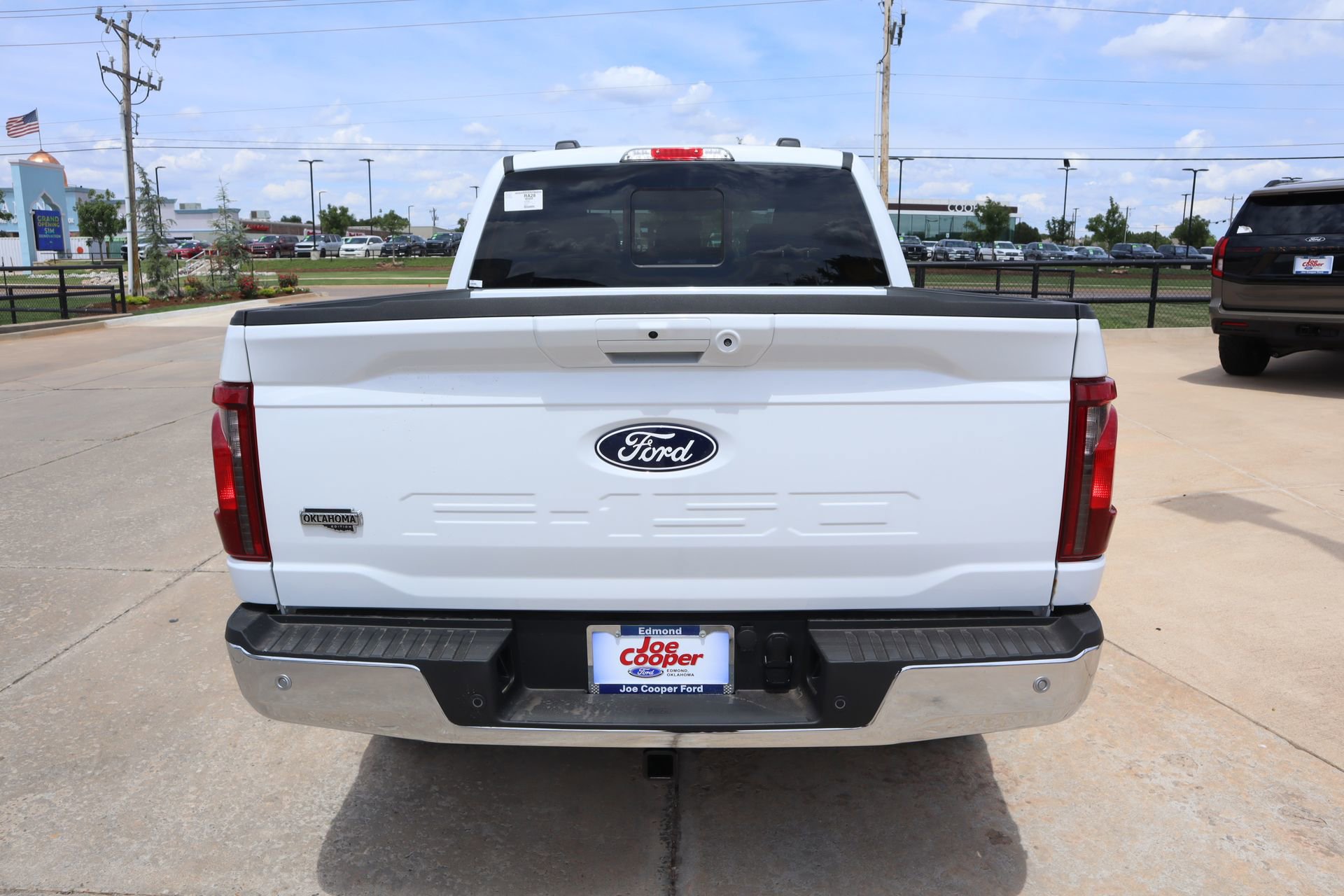 New 2026 Ford F150 XLT w/ Equipment Group 302A MID AWD/4WD image 20
