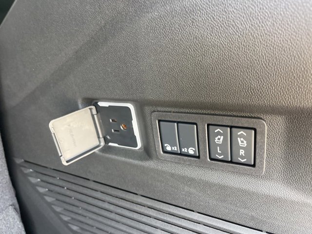 New 2025 Chevrolet Tahoe Premier w/ Sun And Tow Package image 8