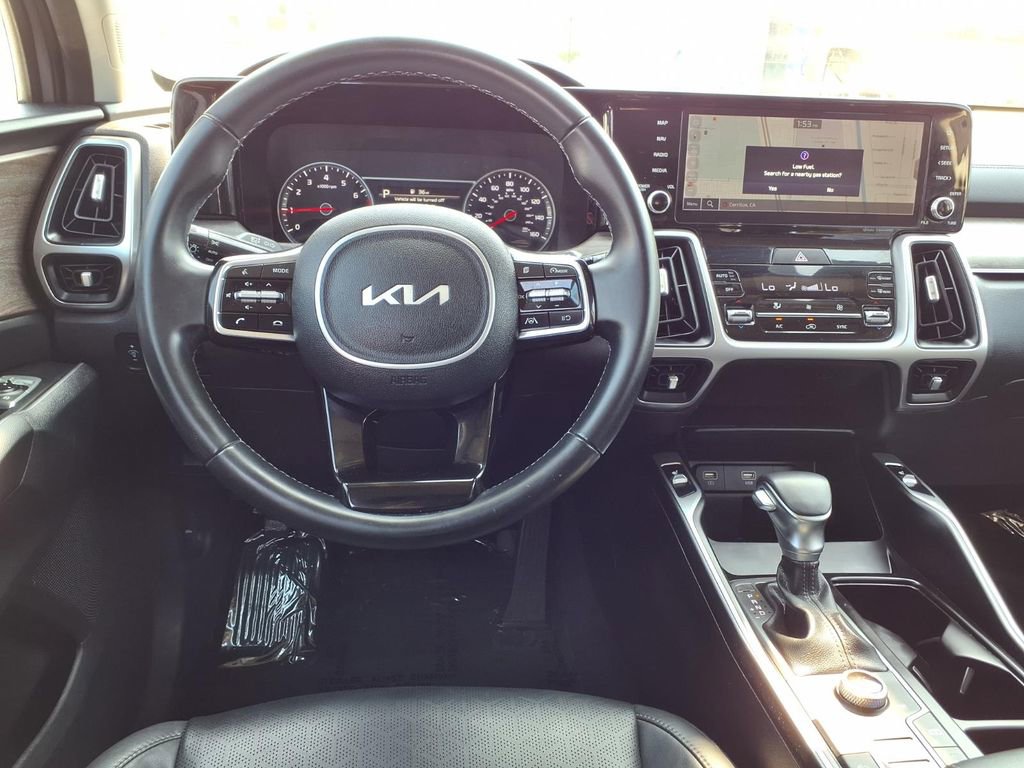 Certified 2022 Kia Sorento S image 12