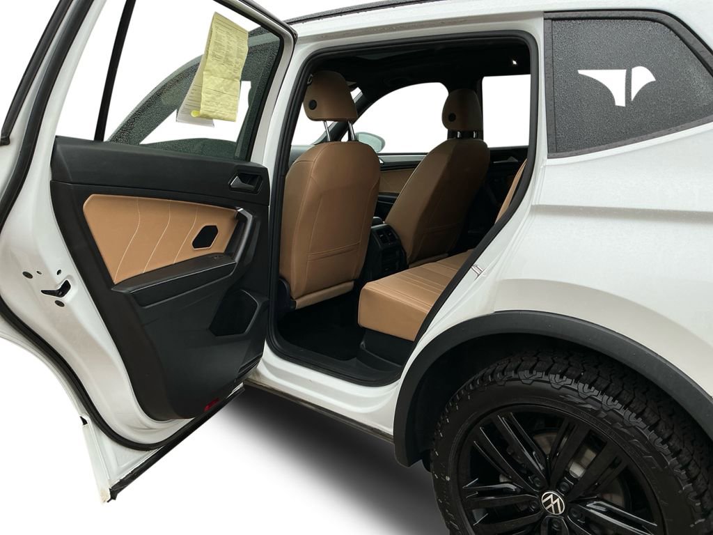 Used 2022 Volkswagen Tiguan SE R-Line AWD/4WD image 21