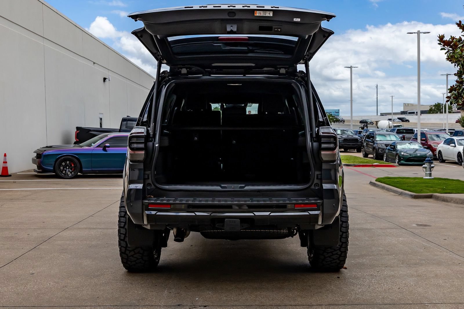 Used 2025 Toyota 4Runner TRD Sport Premium w/ Tow Technology Package AWD/4WD image 9