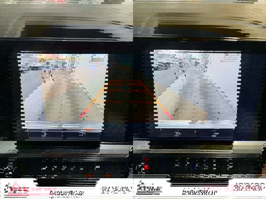 Used 2023 GMC Sierra 1500 Elevation image 18