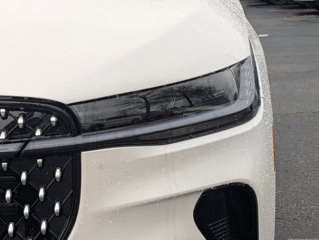 New 2026 Lincoln Nautilus Premier w/ Equipment Group 102A image 9