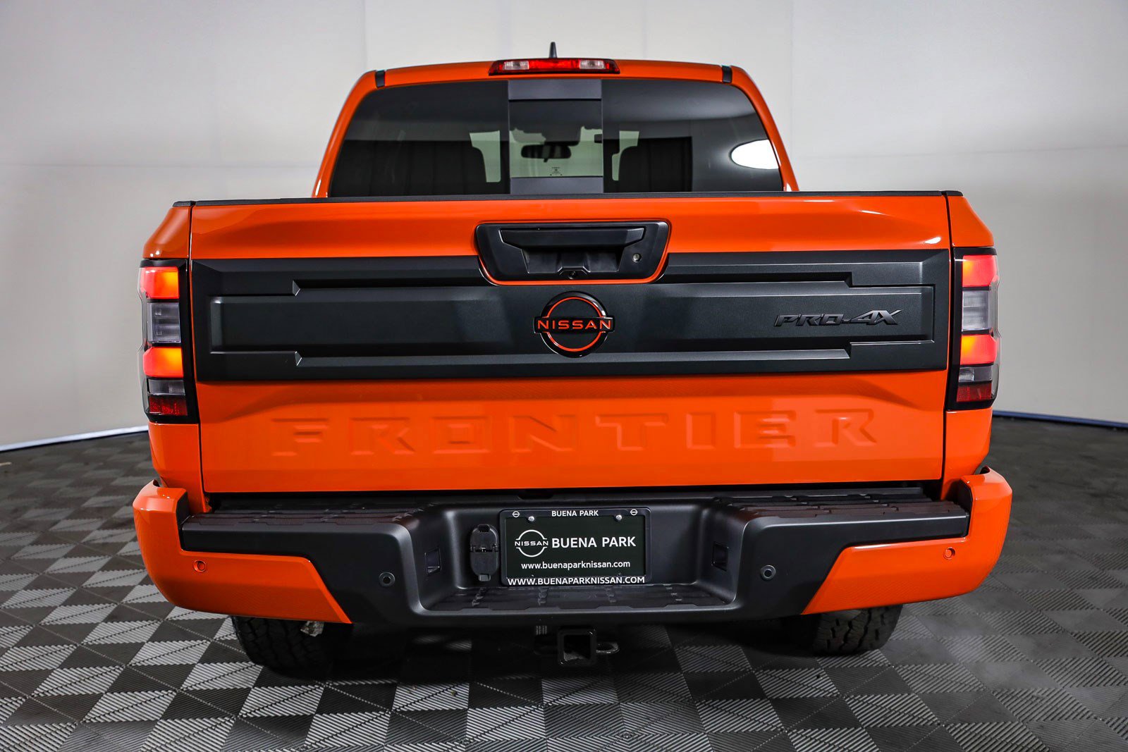 New 2025 Nissan Frontier PRO-4X w/ Pro Convenience Package image 14