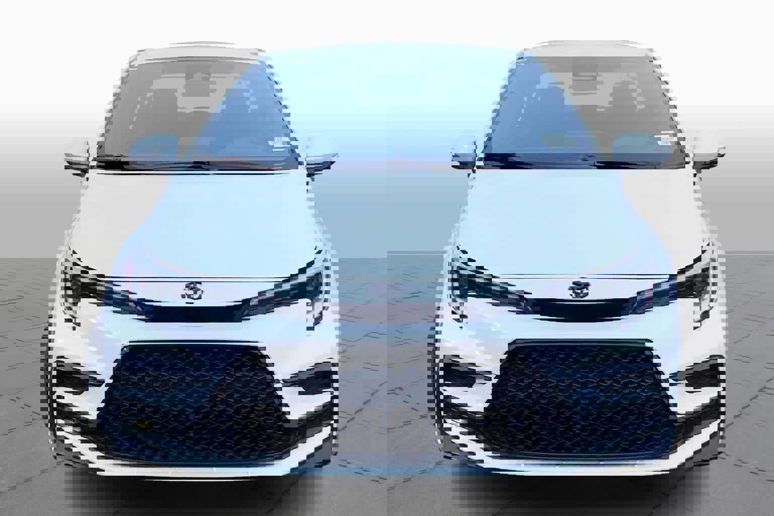 Used 2025 Toyota Corolla SE image 4