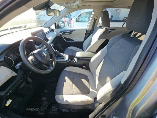 Used 2019 Toyota RAV4 XLE image 6