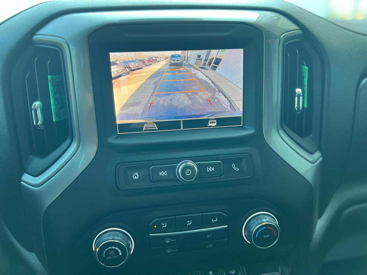 Used 2024 Chevrolet Silverado 1500 Custom image 19