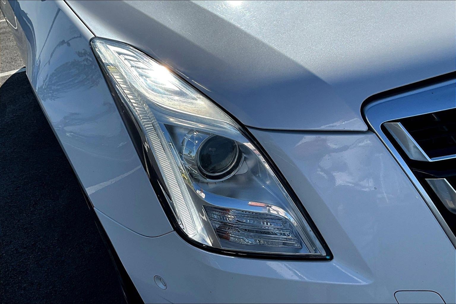 Used 2017 Cadillac XTS Luxury w/ Driver Awareness Package image 31