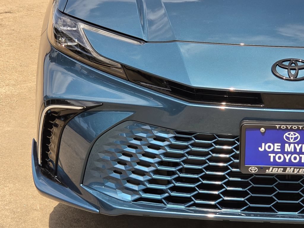 New 2026 Toyota Camry XSE FWD image 5