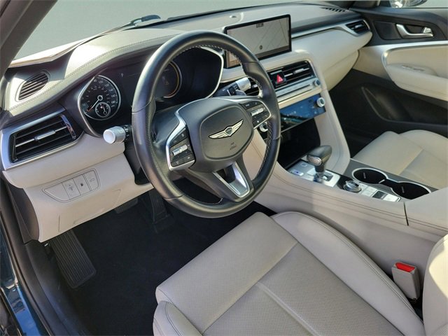 Used 2024 Genesis G70 2.5T image 15
