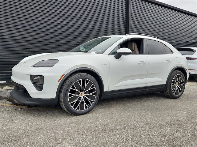 New 2025 Porsche Macan 4 Electric