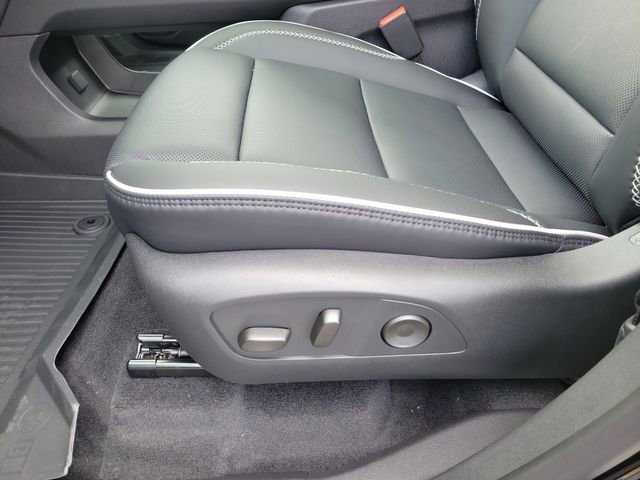 New 2026 GMC Acadia Denali w/ Super Cruise Package image 18