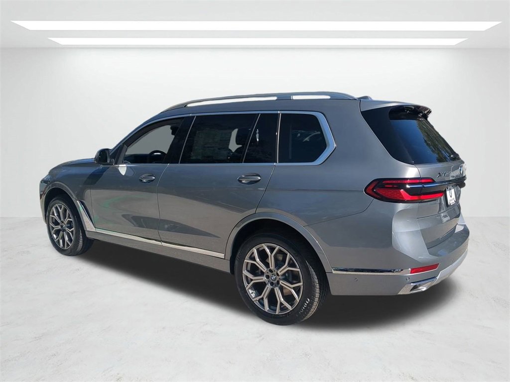 New 2026 BMW X7 xDrive40i w/ Premium Package image 6