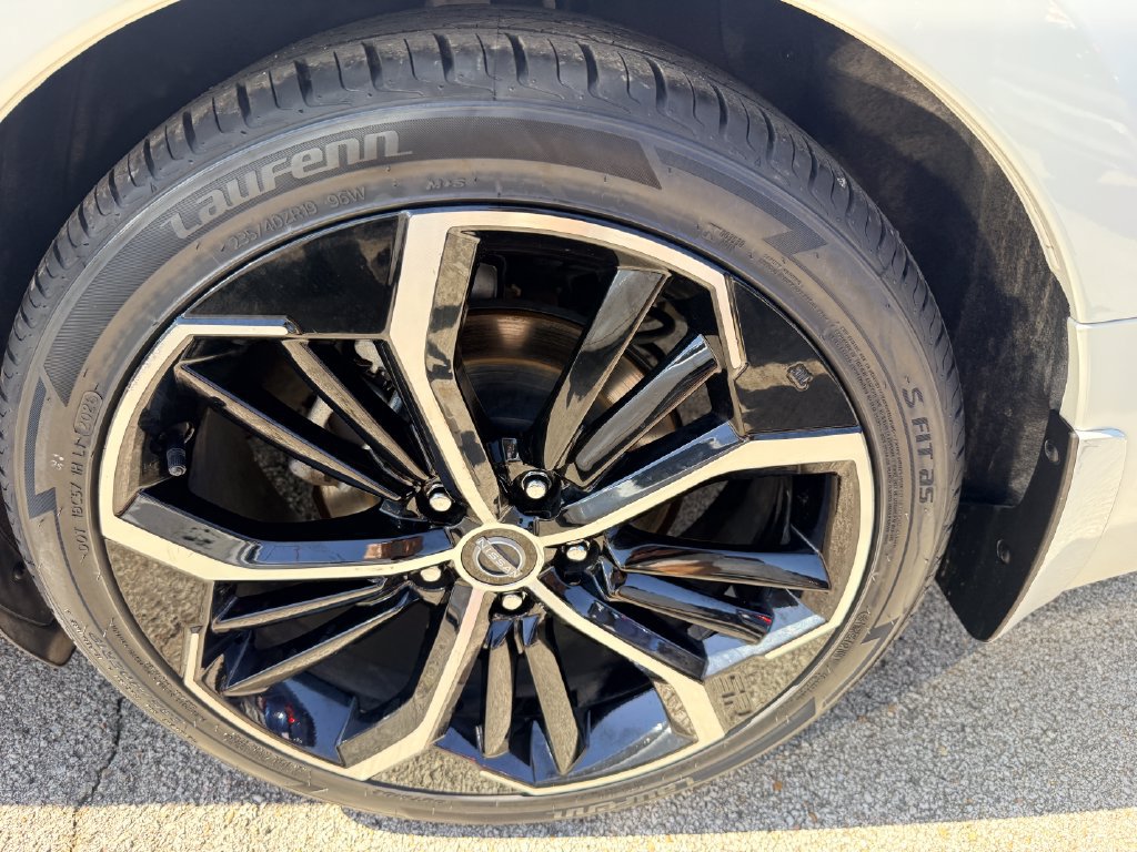 Used 2024 Nissan Altima 2.5 SR w/ SR Premium Package FWD image 6