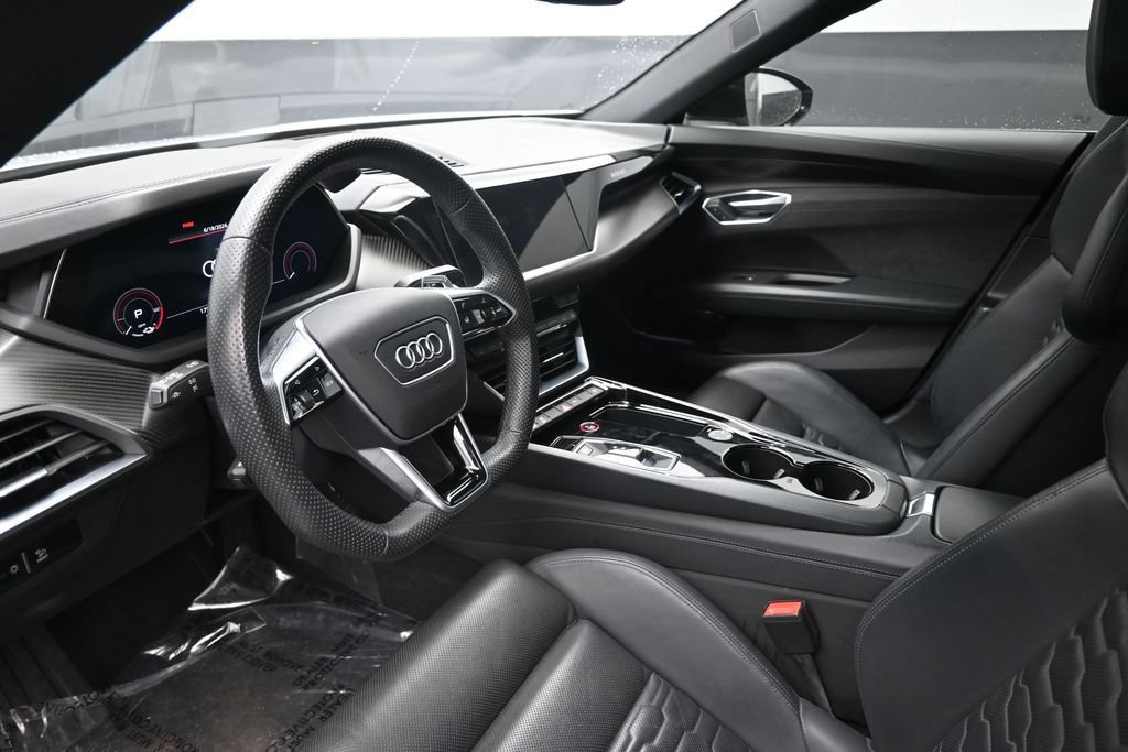 Used 2023 Audi e-tron GT Premium Plus w/ Performance Package AWD/4WD image 20
