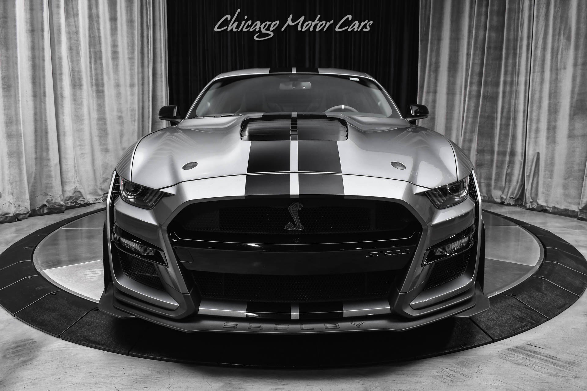 Used 2021 Ford Mustang Shelby GT500 w/ Technology Package RWD image 7