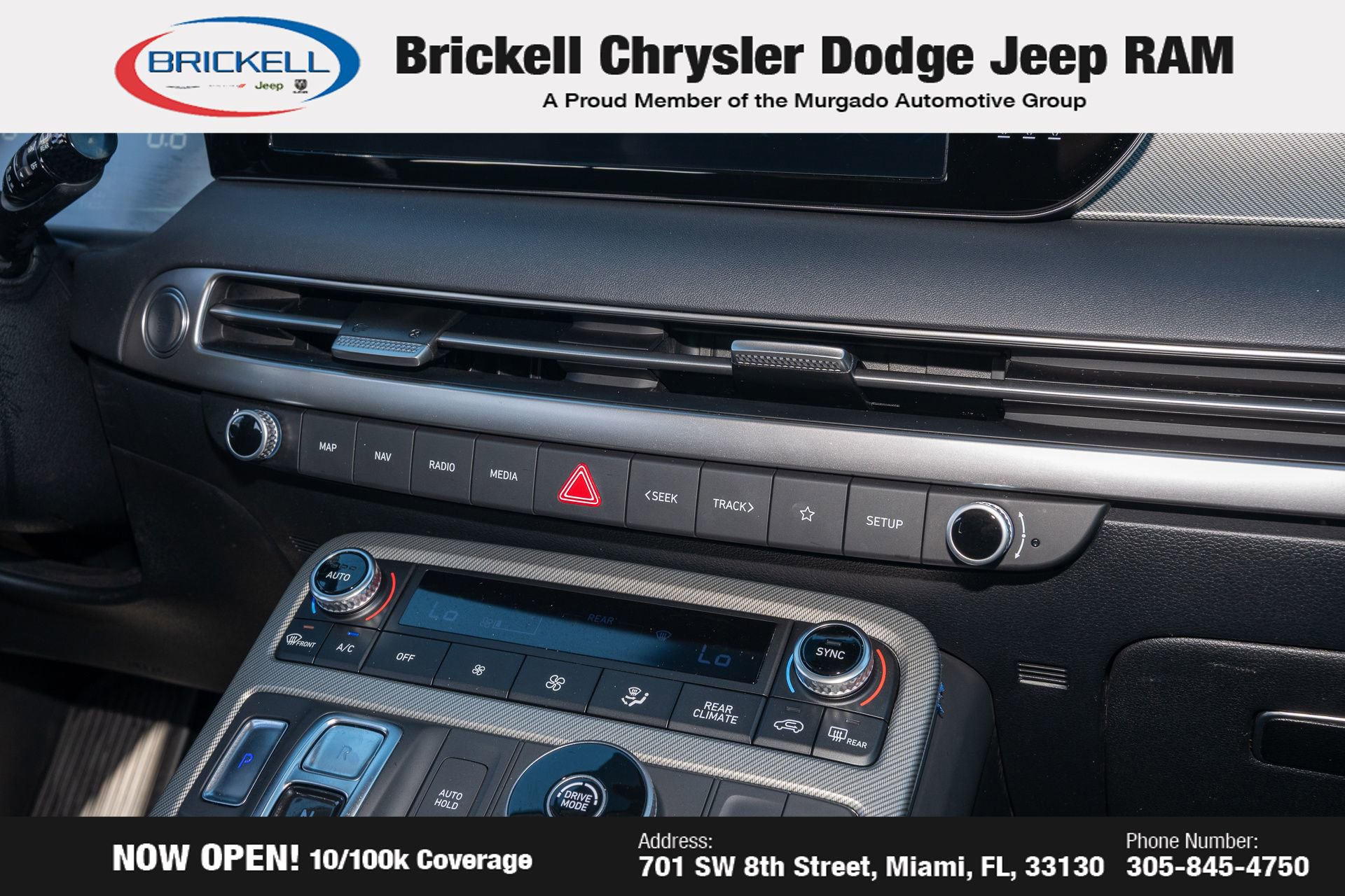 Used 2025 Hyundai Palisade SE image 25