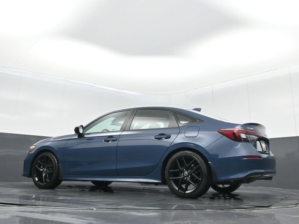 Used 2025 Honda Civic Sport image 17