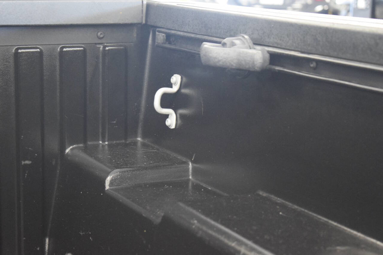 Used 2020 Toyota Tacoma SR5 image 30