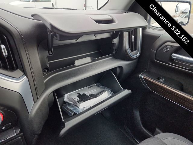 Used 2022 GMC Sierra 1500 Elevation image 47