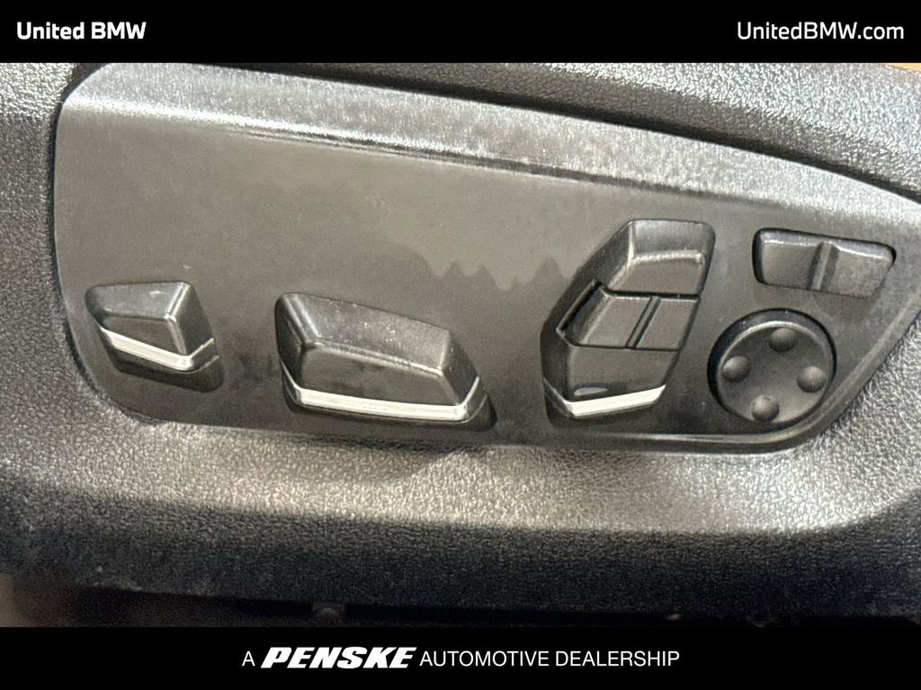 Used 2014 BMW 750Li RWD image 4