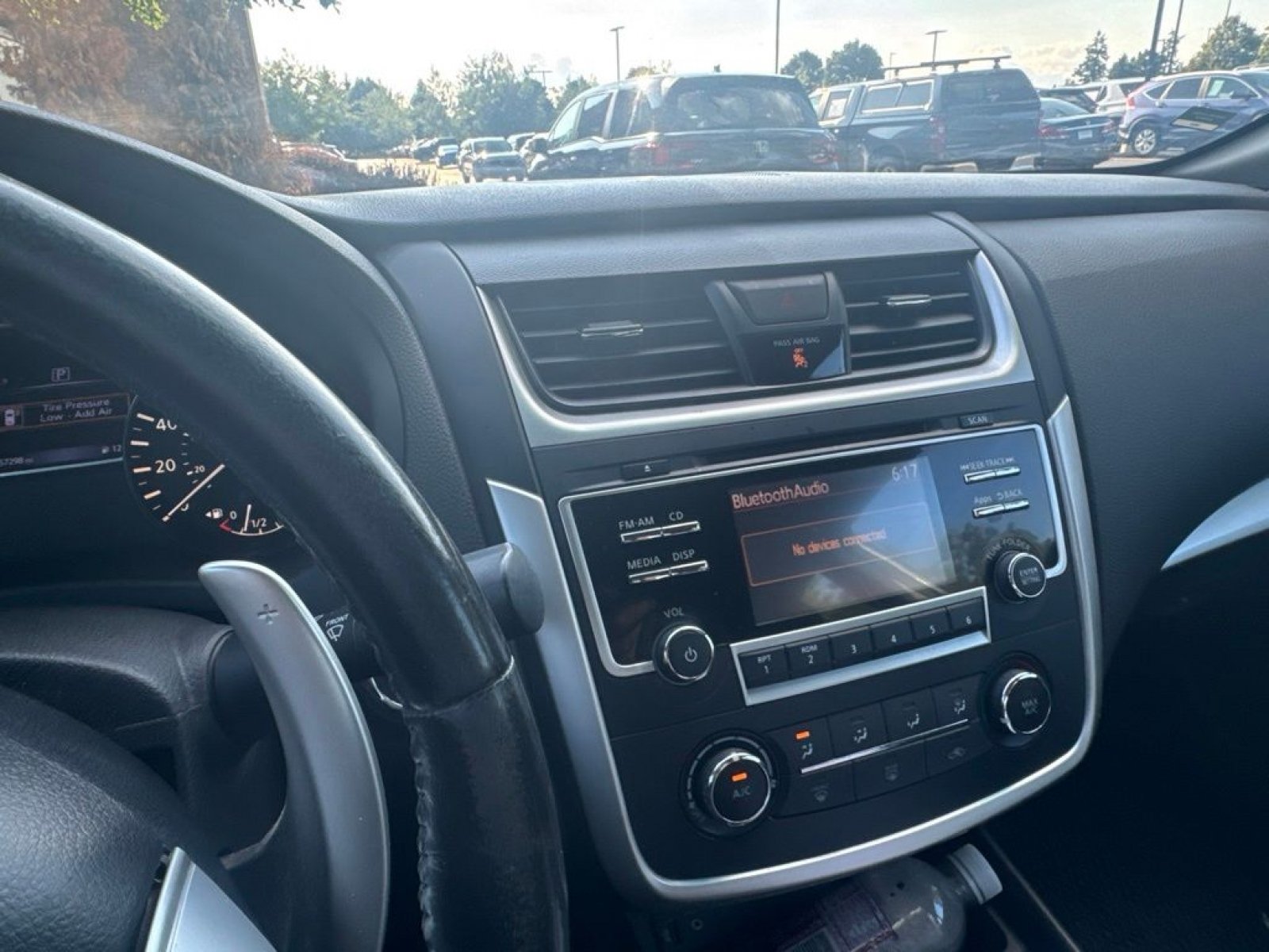 Used 2016 Nissan Altima 2.5 SR FWD image 12