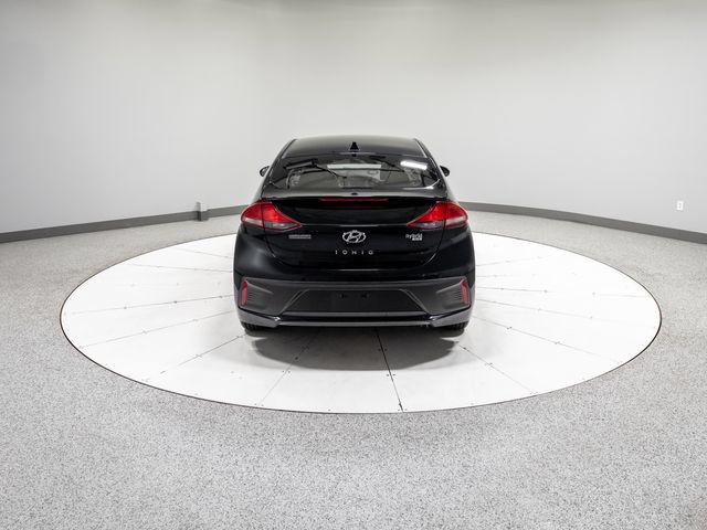 Used 2018 Hyundai Ioniq Blue FWD image 28