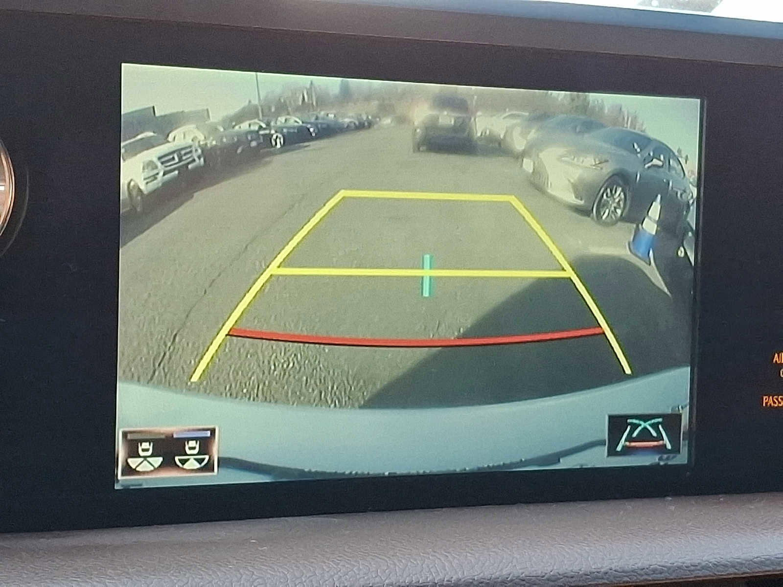 Used 2021 Lexus ES 250 w/ Premium Package image 16