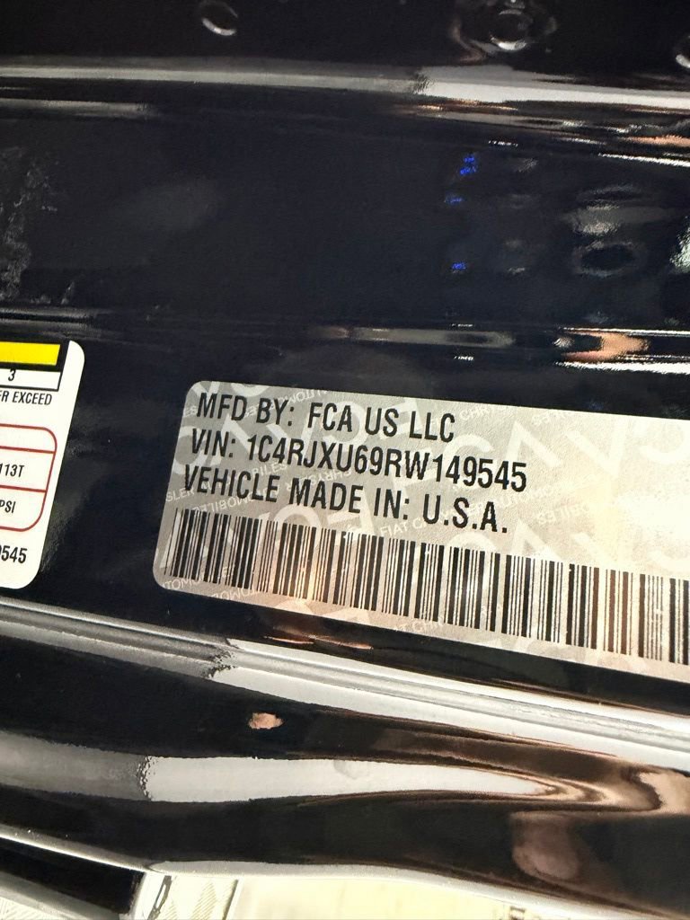 Used 2024 Jeep Wrangler High Altitude image 33