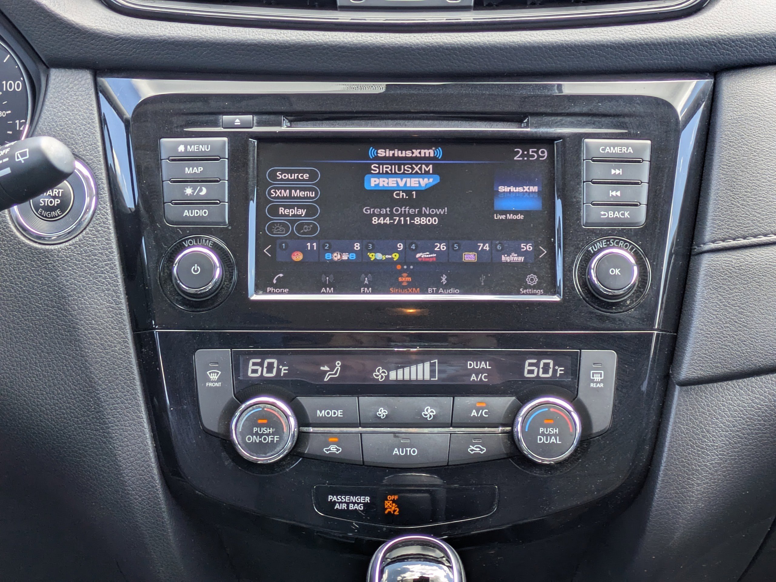 Used 2019 Nissan Rogue SV w/ Premium Package AWD/4WD image 17