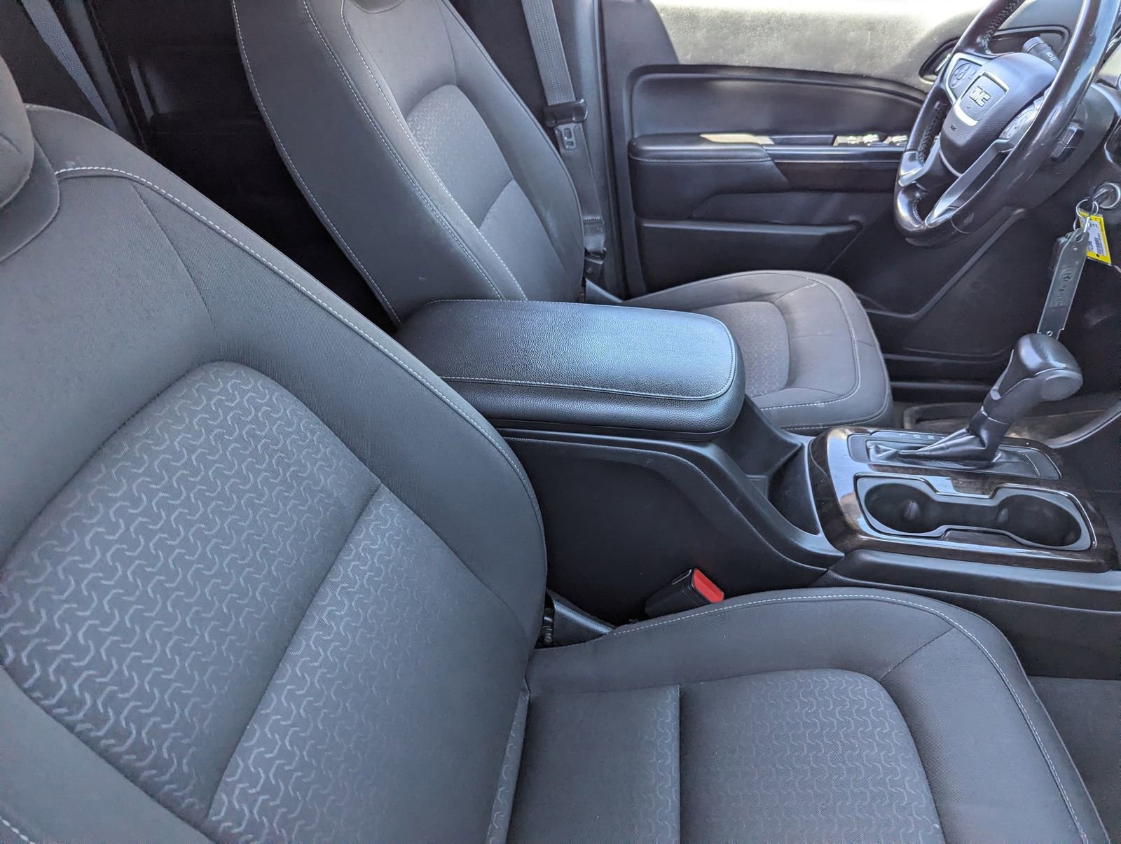 Used 2019 GMC Canyon SLE w/ Driver Alert Package RWD image 10