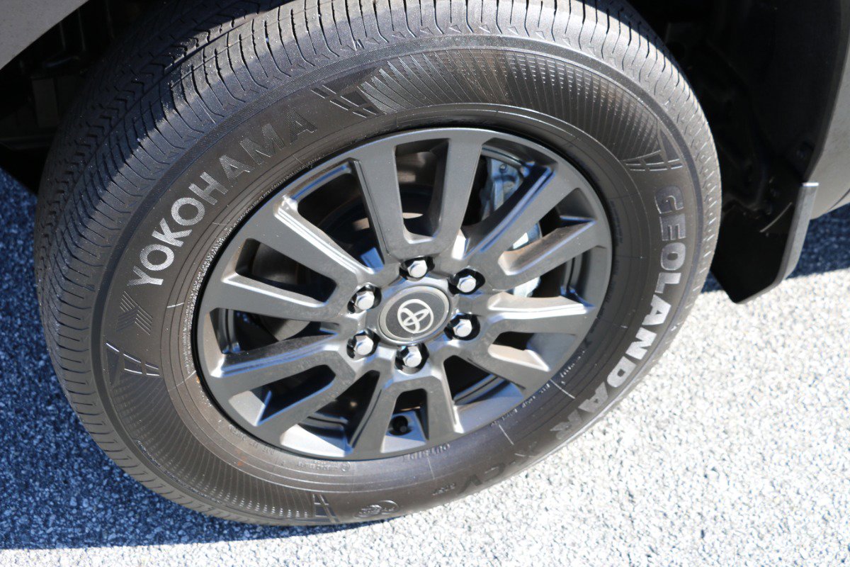 Used 2025 Toyota Land Cruiser 1958 image 14