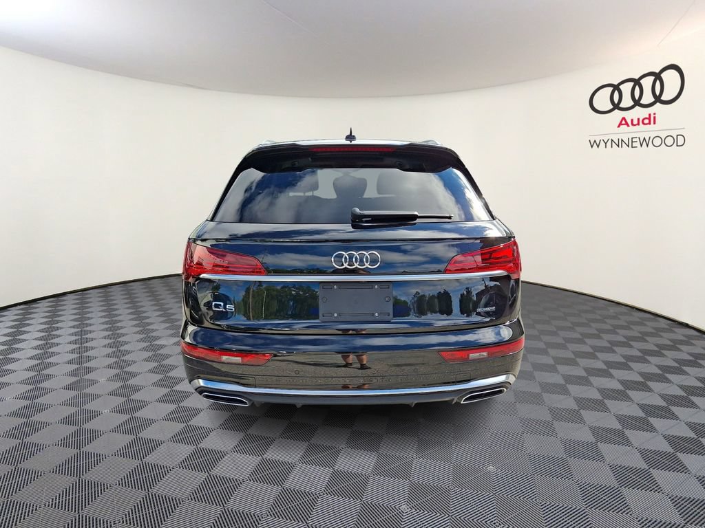 Used 2023 Audi Q5 2.0T Premium Plus w/ Premium Plus Package AWD/4WD image 5