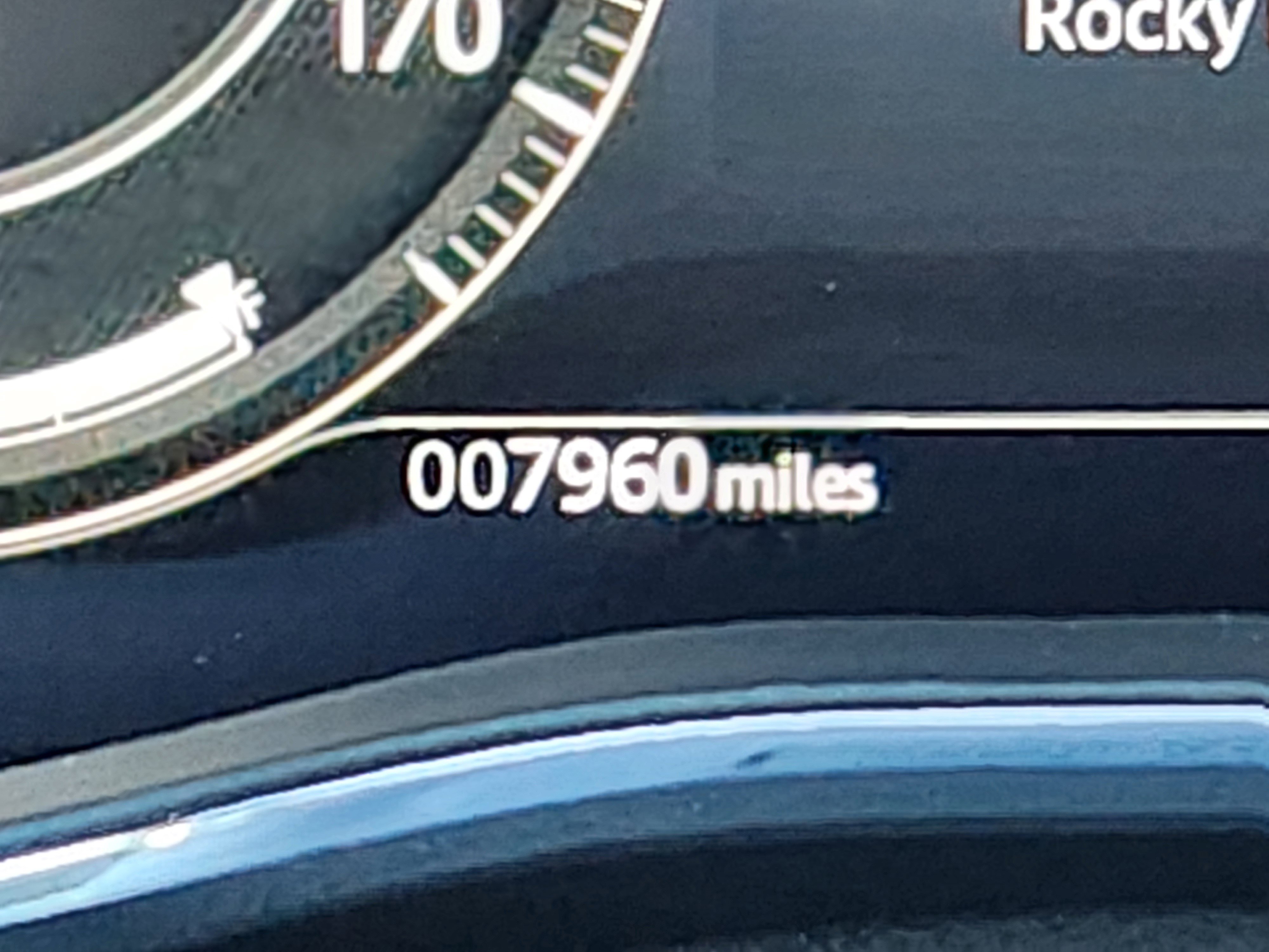 Used 2026 Jaguar F-PACE R-Dynamic S image 9