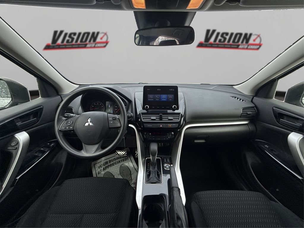 Used 2022 Mitsubishi Eclipse Cross LE image 23