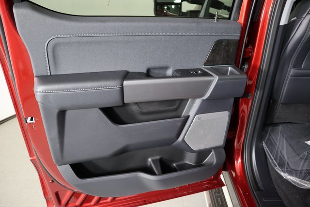 New 2026 Ford F250 Lariat w/ Lariat Premium Package image 14