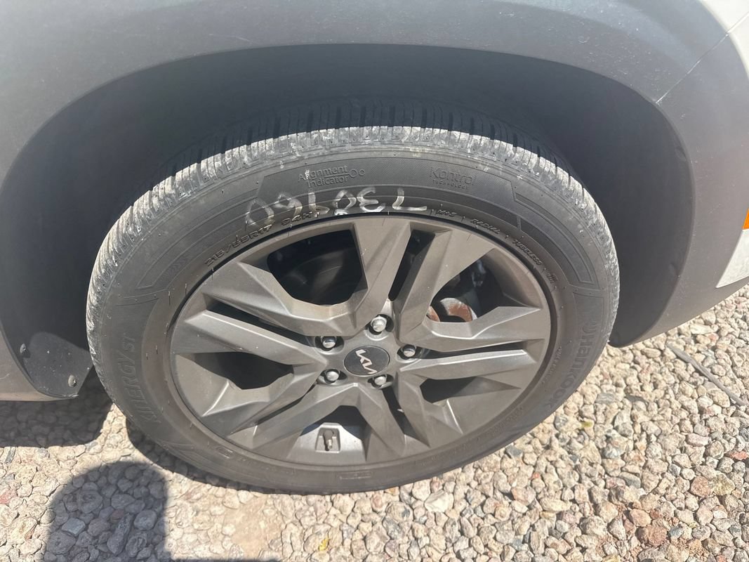 Used 2022 Kia Seltos S FWD image 18