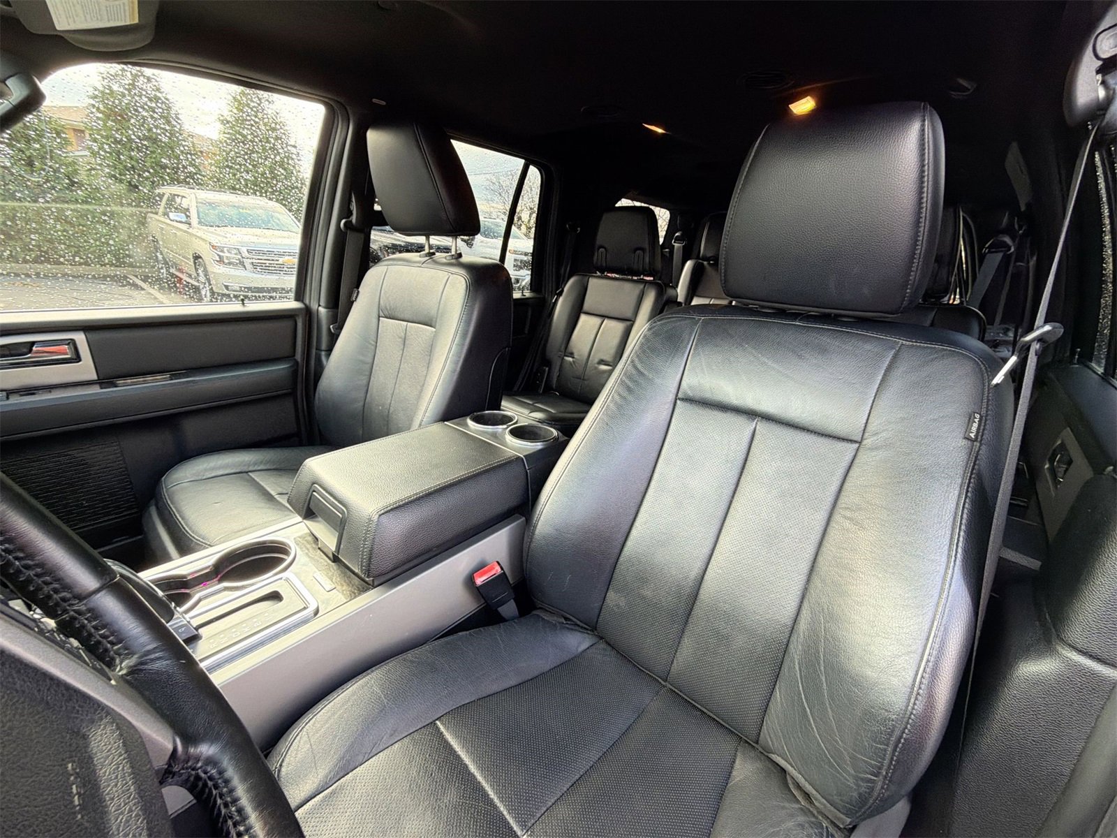 Used 2017 Ford Expedition Limited image 17