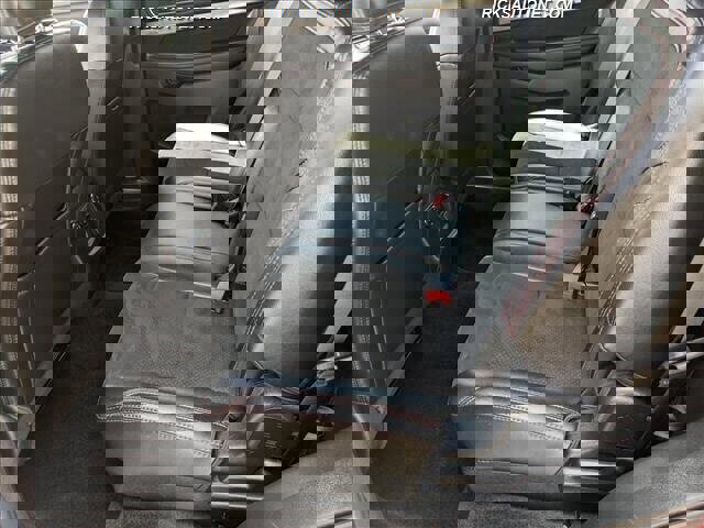 Used 2019 Ford Explorer XLT w/ Equipment Group 202A image 14